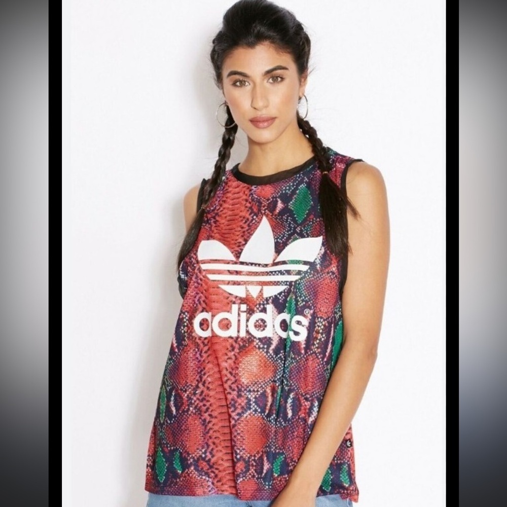 EUC Adidas Black and Red Graphic animal print medium Muscle Tee women’s